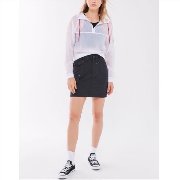 Spalding Sheer Woven Windbreaker Jacket - Picture 4 of 9